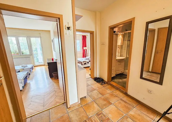 Rooftop At Mainsquare Apartamento Escópia